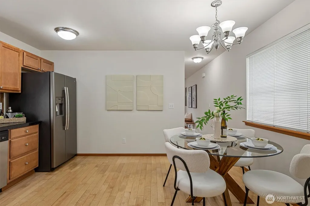 10050 19th Avenue SW Seattle WA 98146