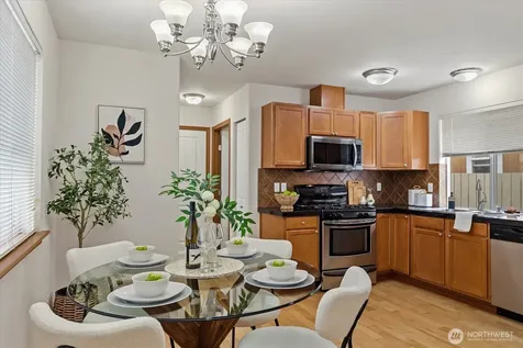 10050 19th Avenue SW Seattle WA 98146