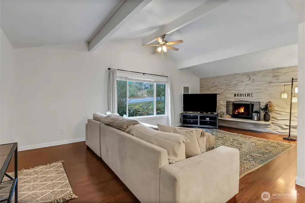 3131 S 368th Street Federal Way WA 98003