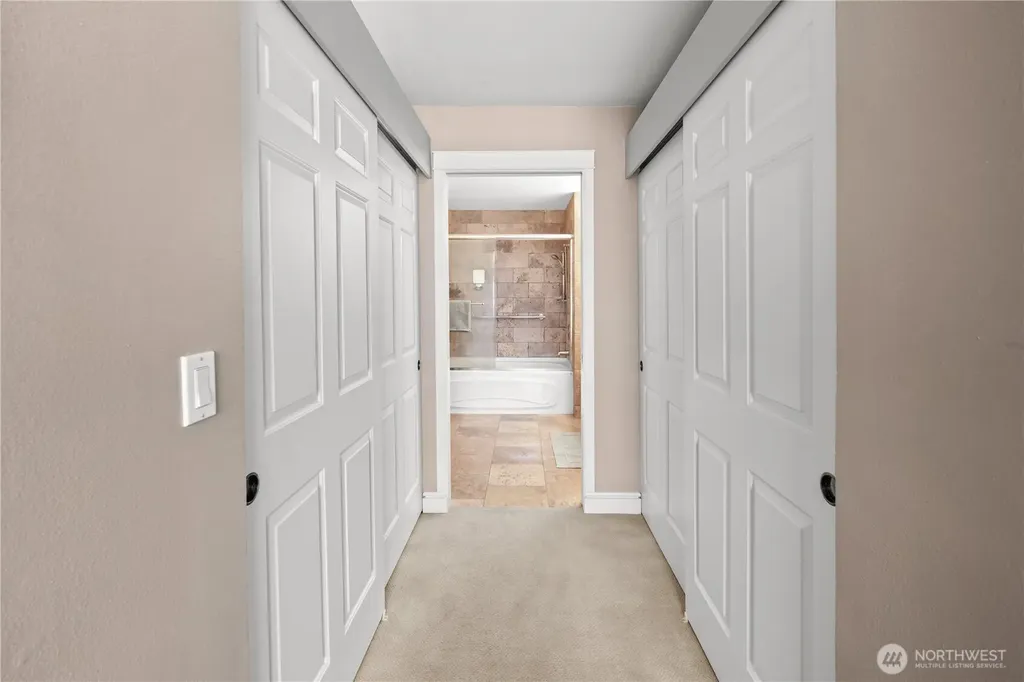 8630 113th Lane NE Kirkland WA 98033