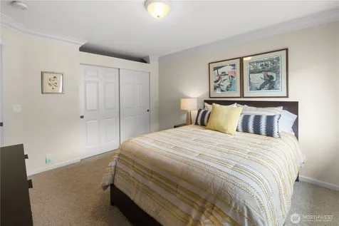 8630 113th Lane NE Kirkland WA 98033