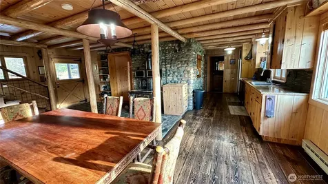 132 Twin Lakes Road Winthrop WA 98862