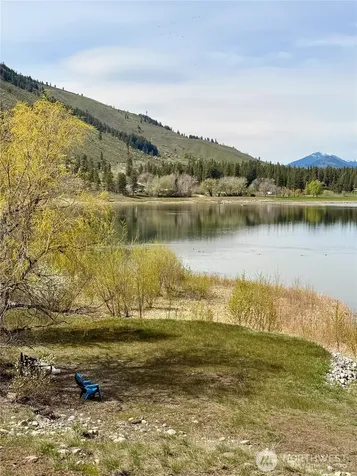 132 Twin Lakes Road Winthrop WA 98862