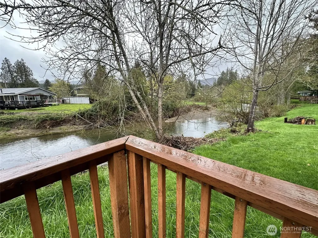 18538 Dynamite Dr SE Yelm WA 98597