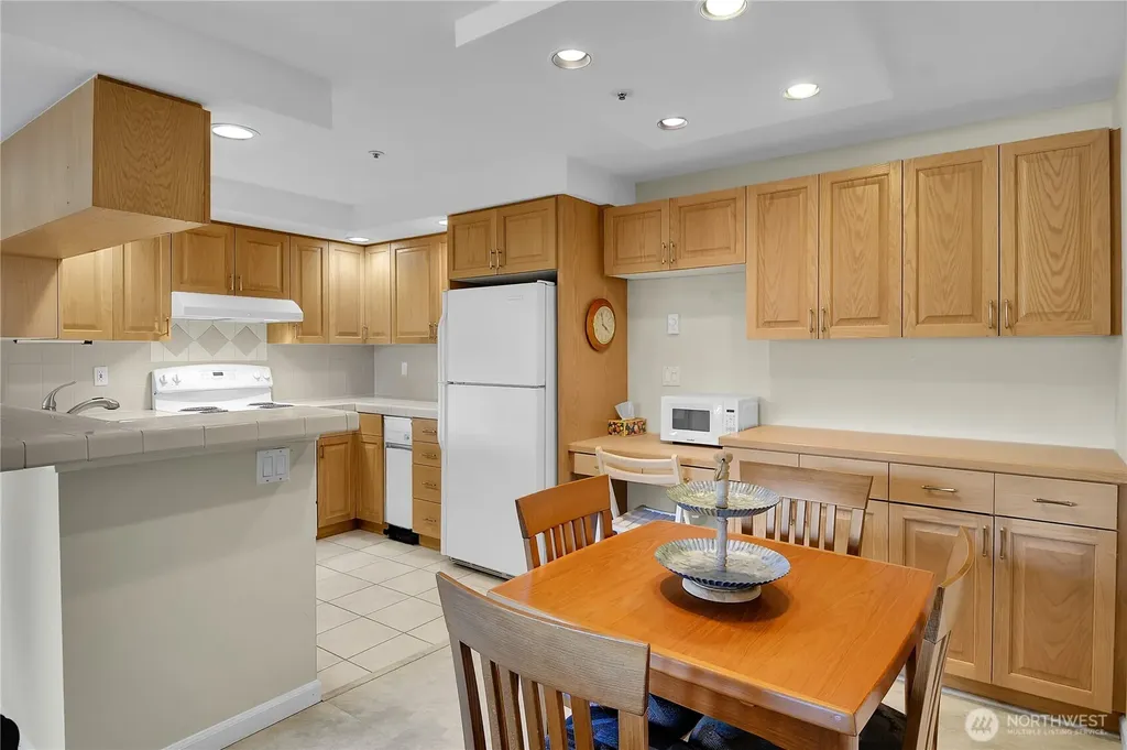 8260 53rd Avenue W Mukilteo WA 98275