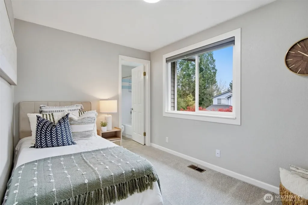 12708 NE 97th Place Kirkland WA 98033