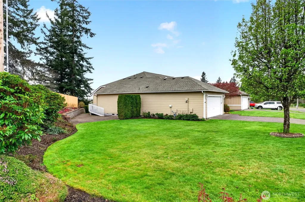 1492 Mountain View Drive Enumclaw WA 98022