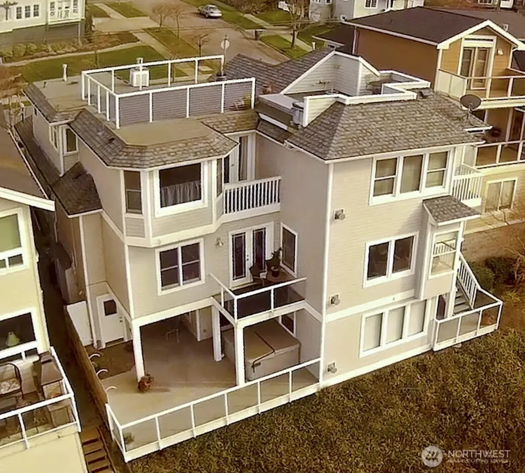 1930 Grand Avenue Everett WA 98201