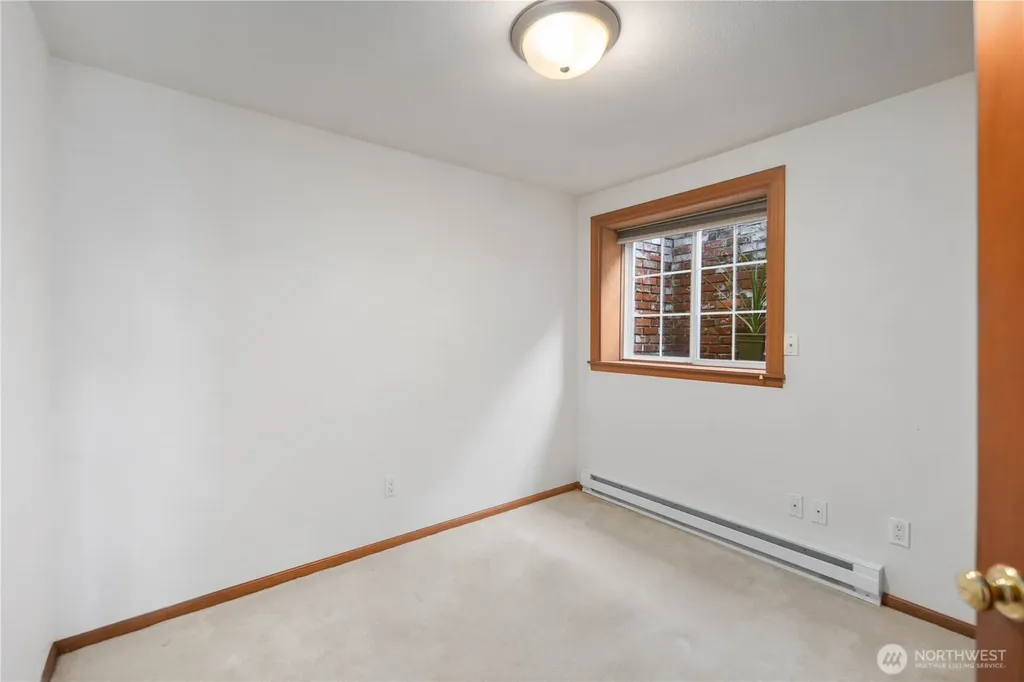 1930 Grand Avenue Everett WA 98201