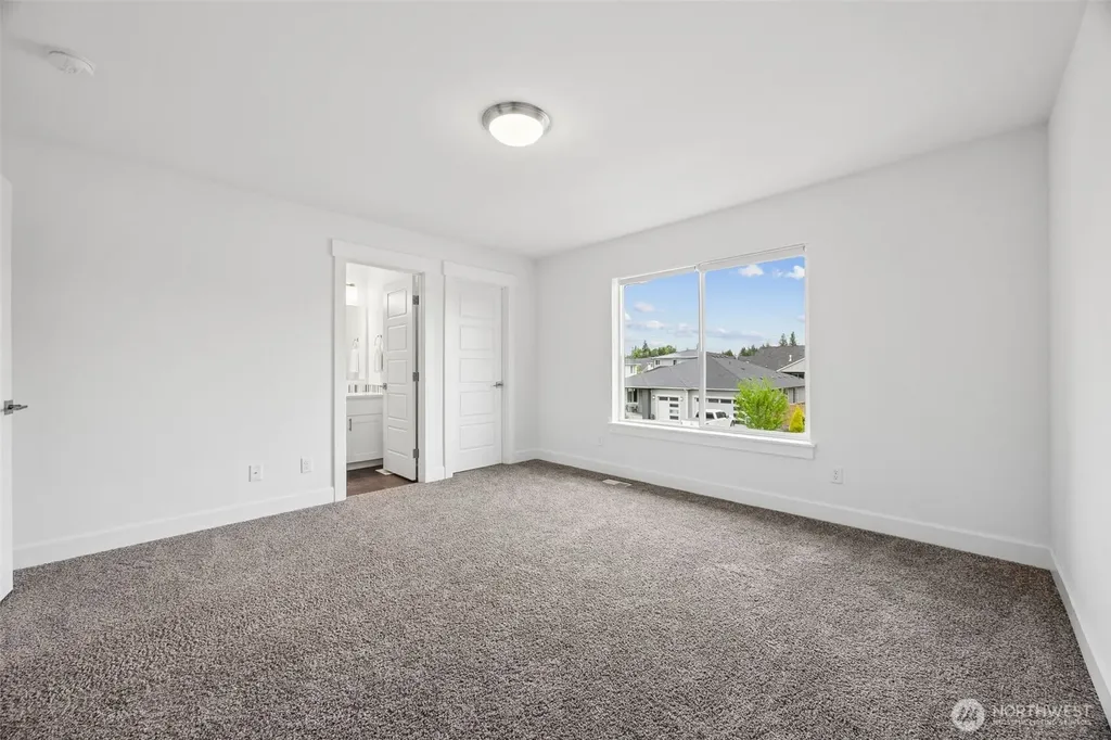 23104 64th St Ct E Buckley WA 98321
