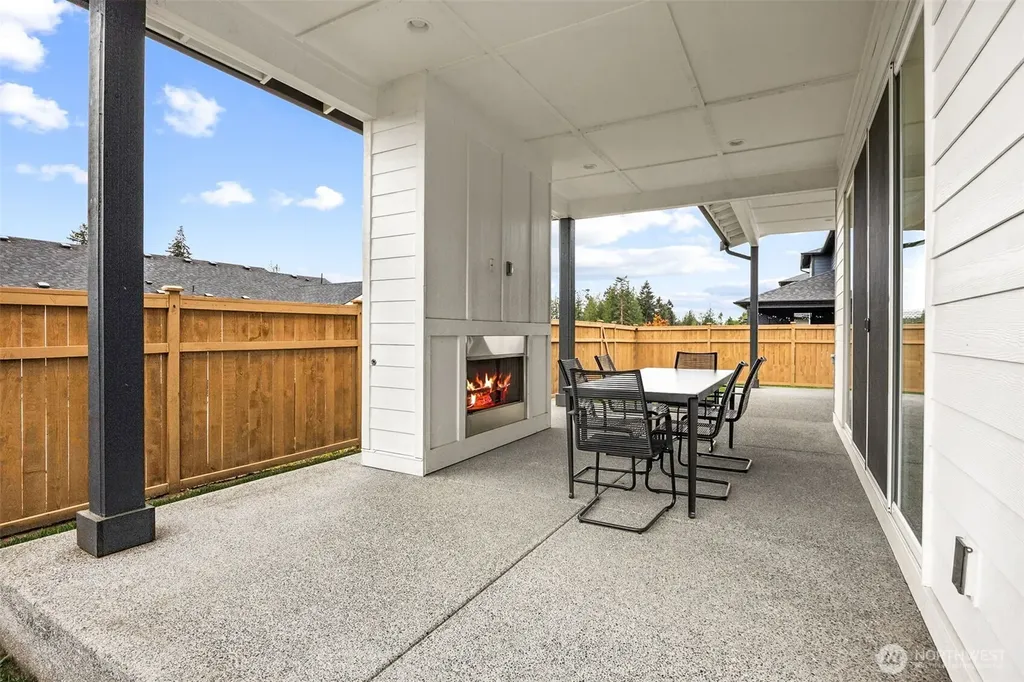 23104 64th St Ct E Buckley WA 98321