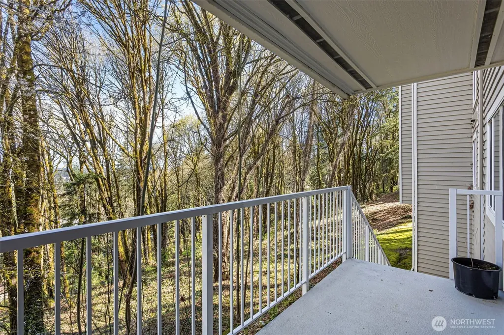 15230 SE 43rd Street Bellevue WA 98006