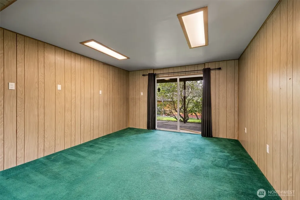 16610 SE 24th Street Bellevue WA 98008