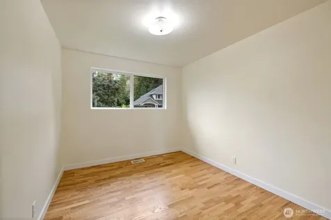 16610 SE 24th Street Bellevue WA 98008