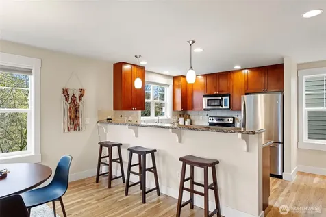 9501 Interlake Avenue N Seattle WA 98103