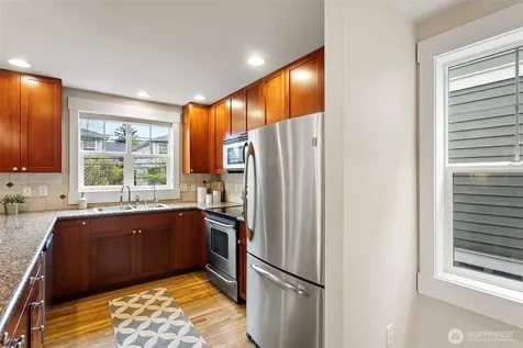 9501 Interlake Avenue N Seattle WA 98103