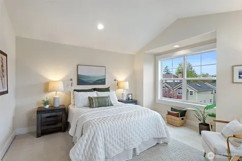 9501 Interlake Avenue N Seattle WA 98103