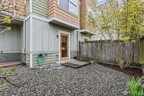 9501 Interlake Avenue N Seattle WA 98103