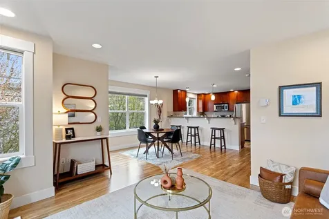 9501 Interlake Avenue N Seattle WA 98103