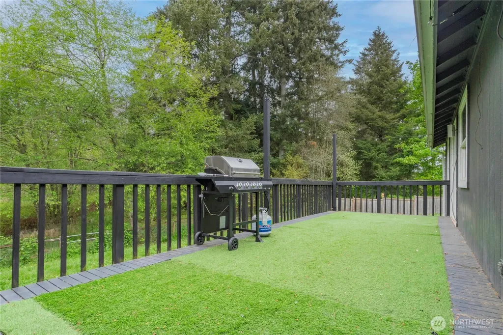10721 Case Road SW Olympia WA 98512