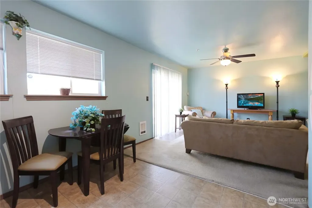 1002 108th Street Ct E Tacoma WA 98445