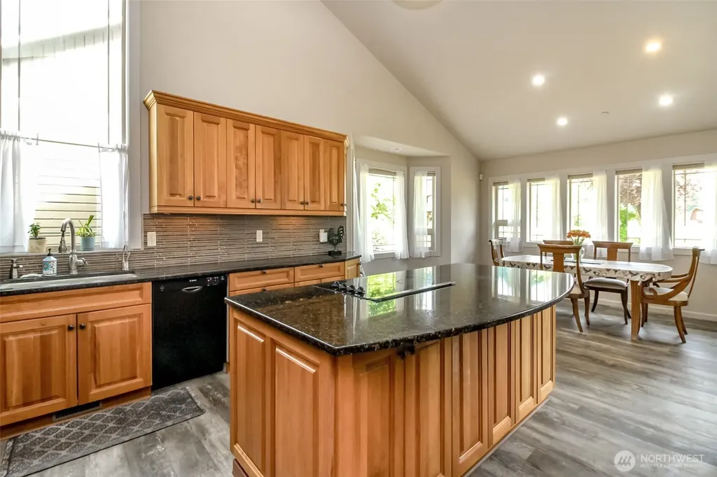 47335 260th Avenue SE Enumclaw WA 98022