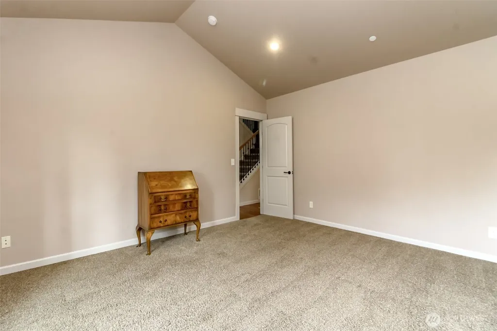 47335 260th Avenue SE Enumclaw WA 98022