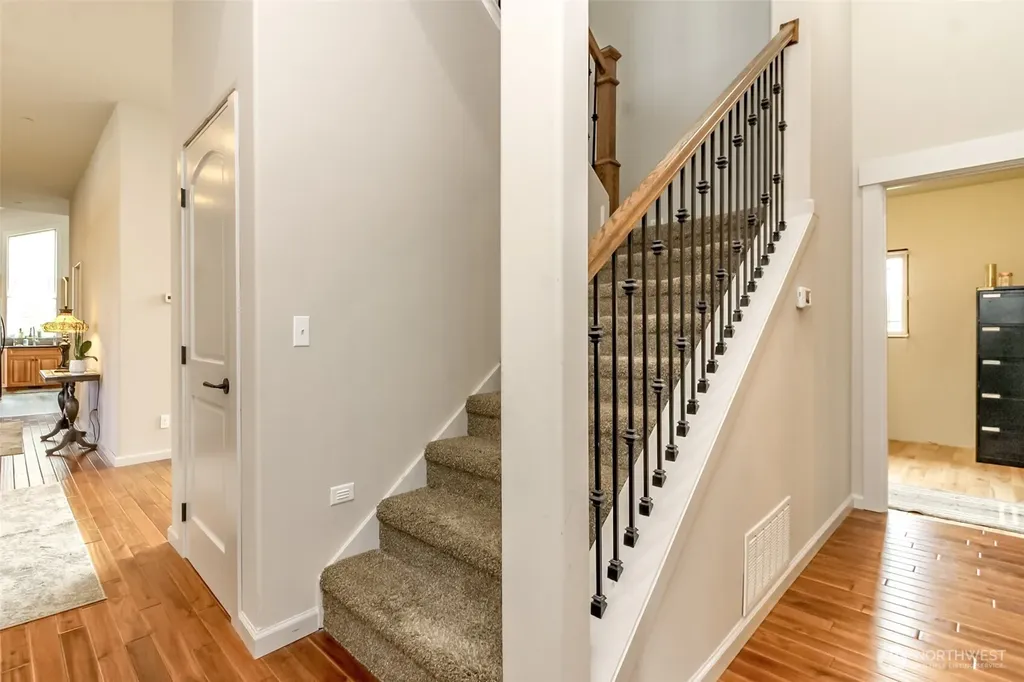 47335 260th Avenue SE Enumclaw WA 98022