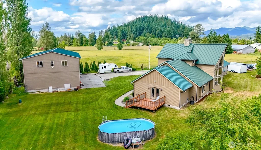 47335 260th Avenue SE Enumclaw WA 98022