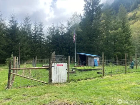 5588 State Route 508 Morton WA 98356