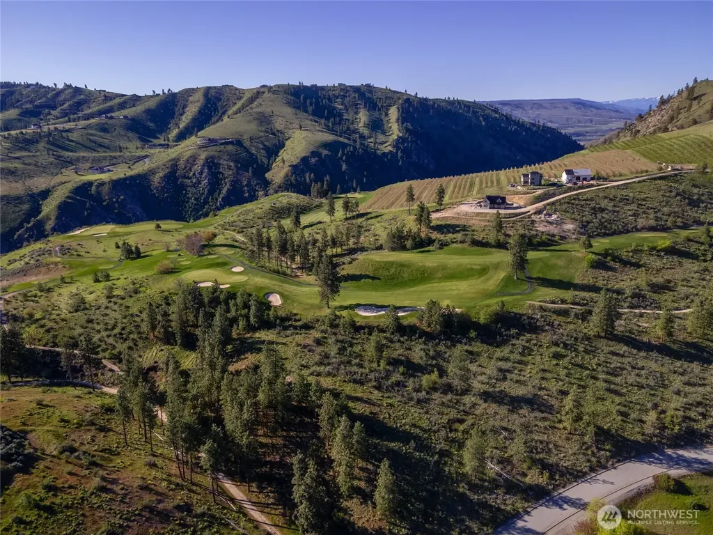 322 Paintbrush Road Chelan WA 98816