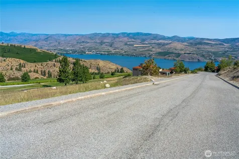322 Paintbrush Road Chelan WA 98816