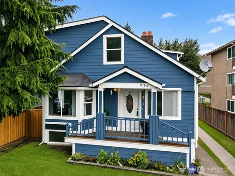 934 N 100th Street Seattle WA 98133