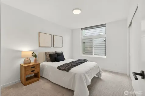 945 NW 56th Street Seattle WA 98107