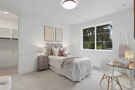 13310 NE 112th Place Redmond WA 98052