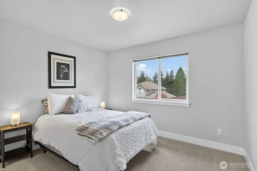 2215 37th Court Anacortes WA 98221