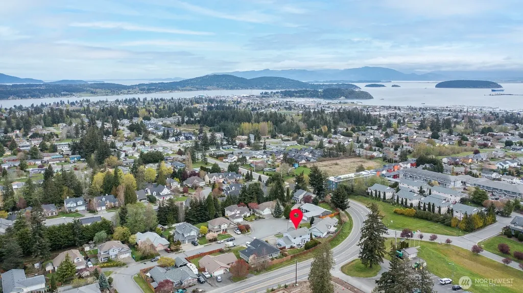 2215 37th Court Anacortes WA 98221
