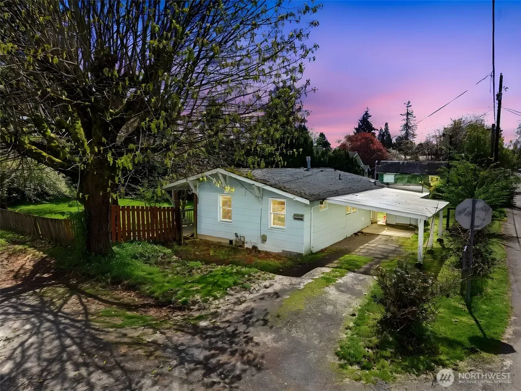 931 L Street Centralia WA 98531