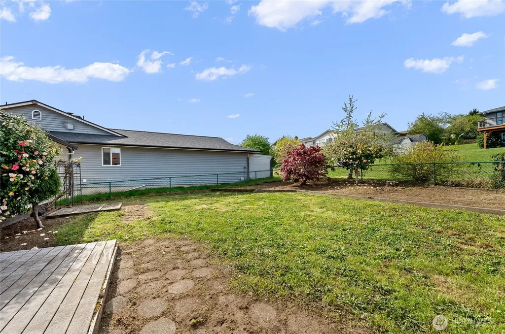 1462 SE Camano Drive Camano Island WA 98282