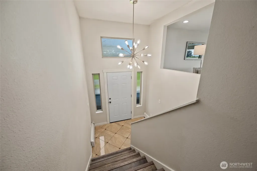1462 SE Camano Drive Camano Island WA 98282