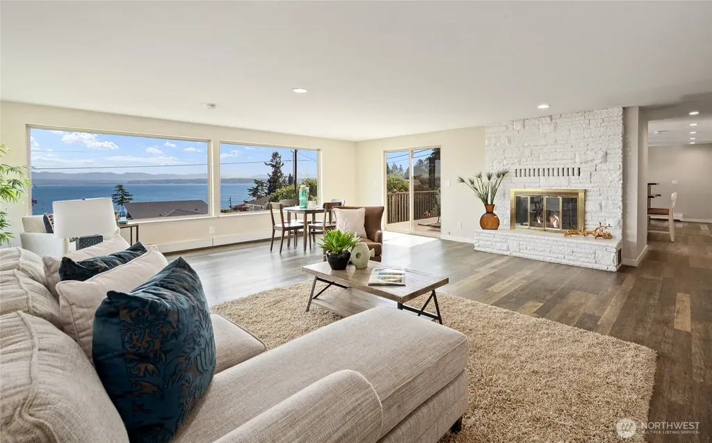 1462 SE Camano Drive Camano Island WA 98282