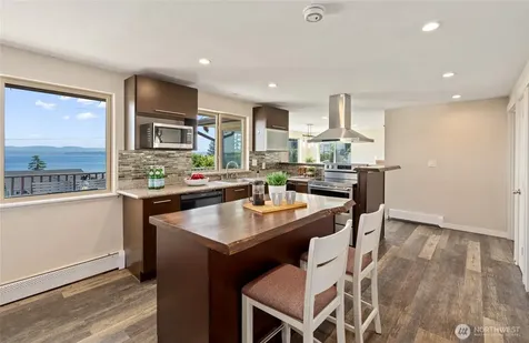 1462 SE Camano Drive Camano Island WA 98282