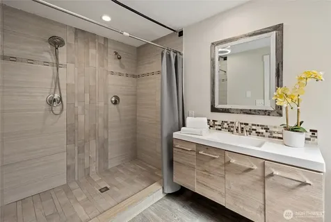 1462 SE Camano Drive Camano Island WA 98282