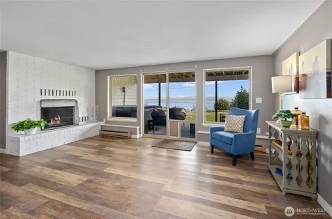 1462 SE Camano Drive Camano Island WA 98282