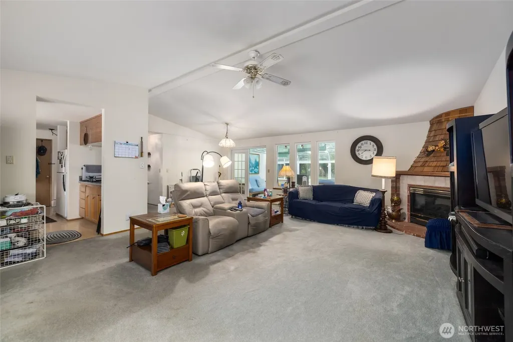 319 Shelter Bay Drive La Conner WA 98257