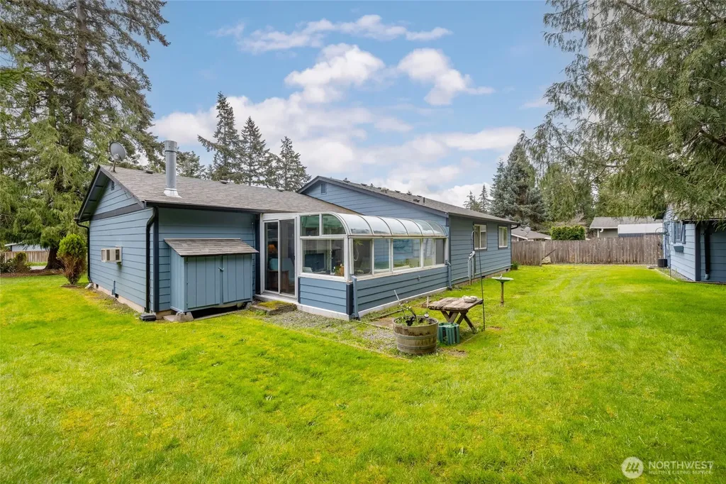 319 Shelter Bay Drive La Conner WA 98257