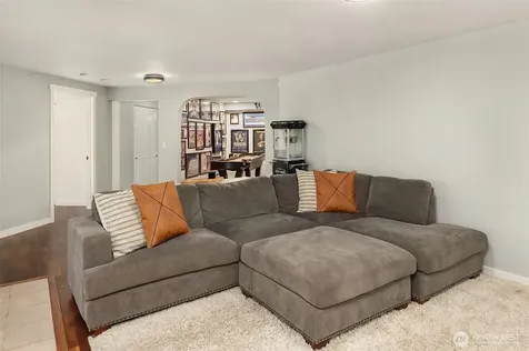 15803 81st Avenue NE Kenmore WA 98028