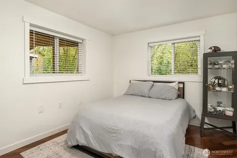 15803 81st Avenue NE Kenmore WA 98028