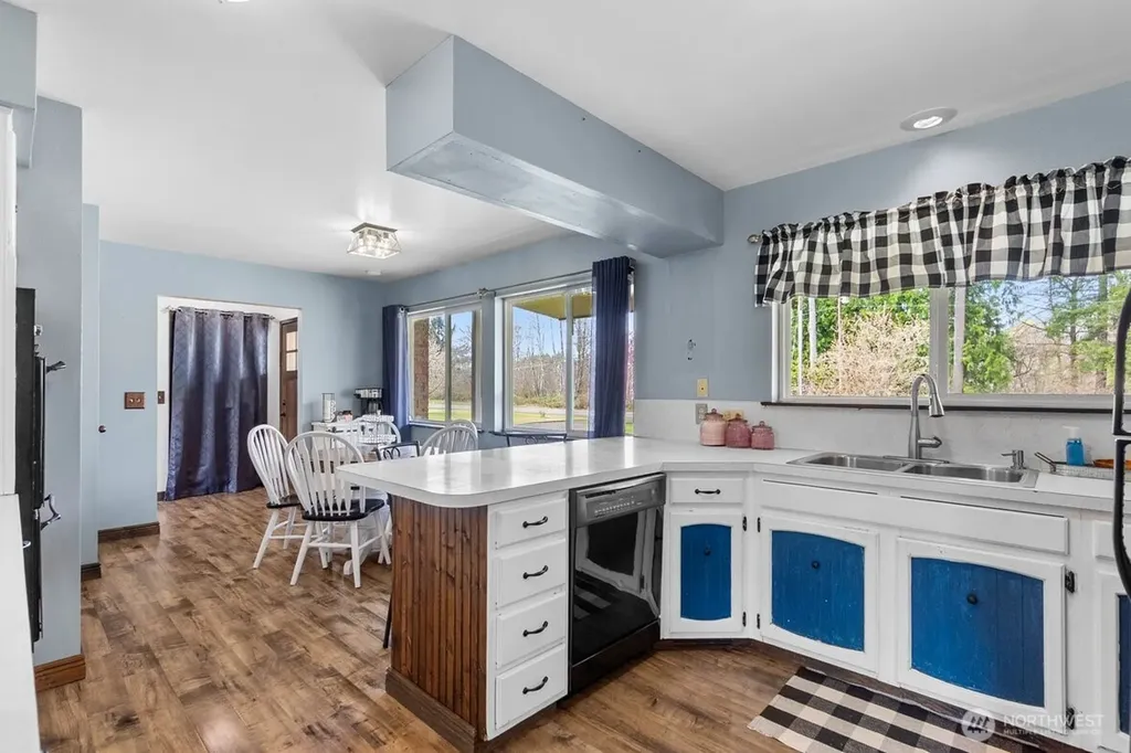 938 Mox Chehalis Road Mccleary WA 98557