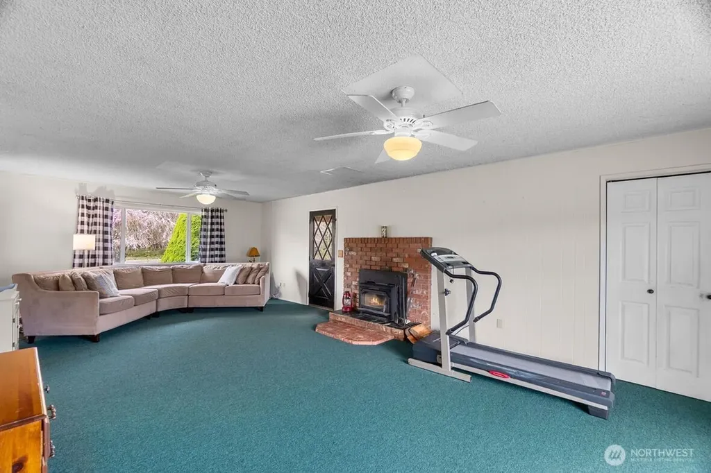 938 Mox Chehalis Road Mccleary WA 98557